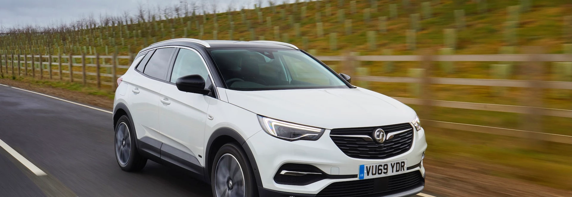 Vauxhall Grandland X Hybrid4 2020 review